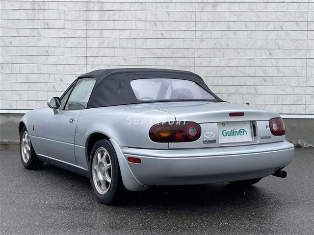 Mazda Roadster 1998 thumbnail 21