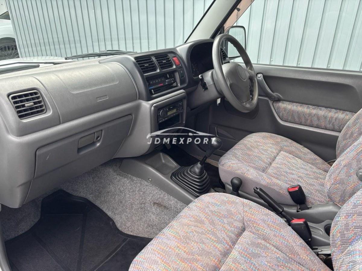 Suzuki Jimny 2001 thumbnail 30