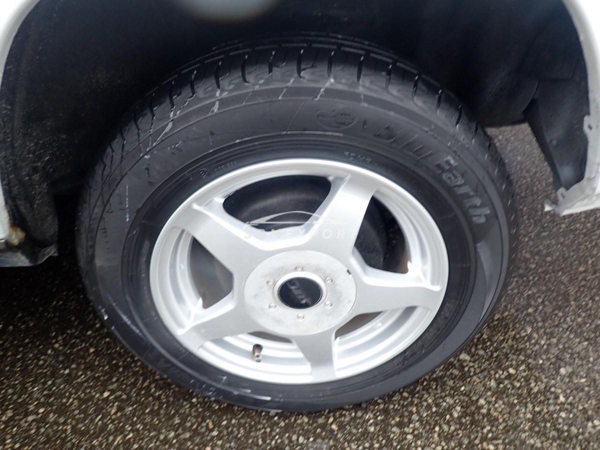 Nissan Rasheen 1995 thumbnail 26
