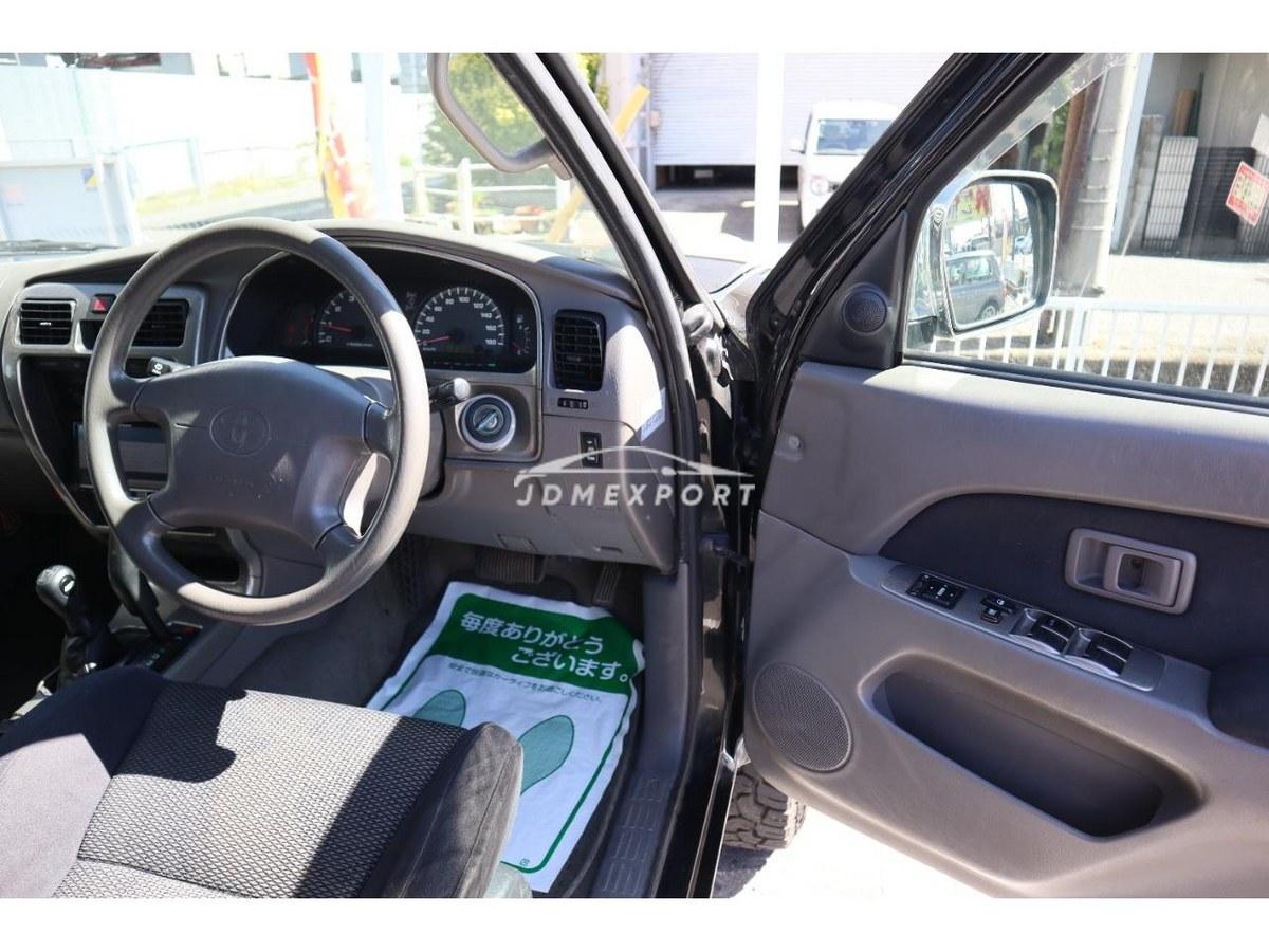 Toyota Hilux Surf 2002 thumbnail 11