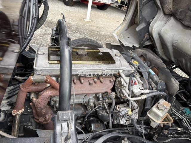 Mitsubishi Fuso Canter 2000 thumbnail 25