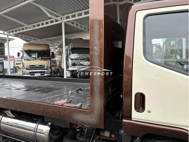 Mitsubishi Fuso Canter 2000 thumbnail 16