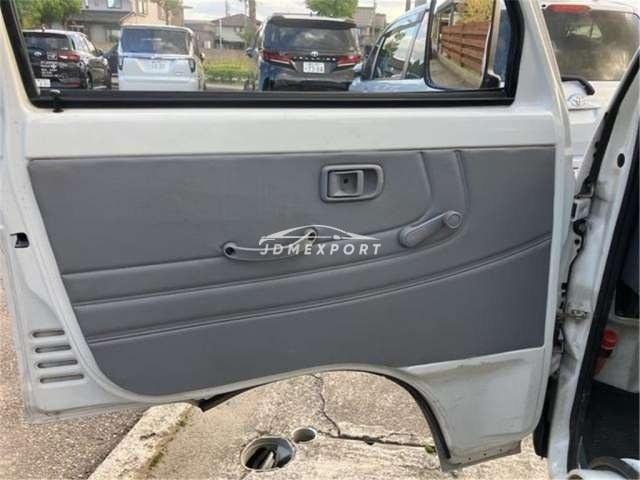 Daihatsu Hijet Truck 1993 thumbnail 31