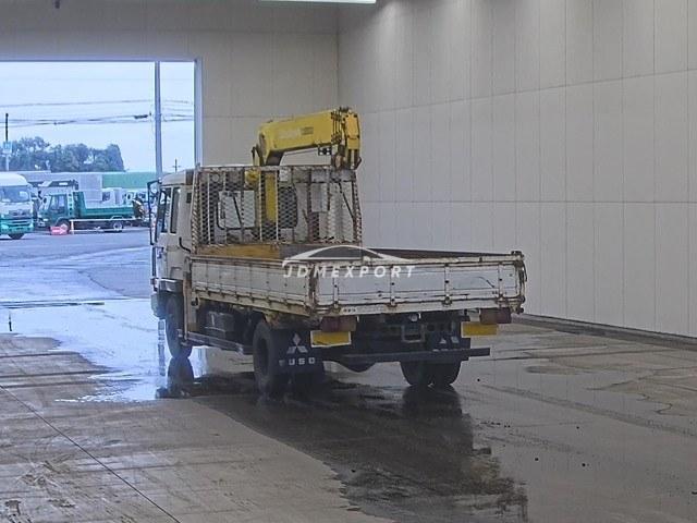 Mitsubishi Fuso Fighter 1991 thumbnail 2