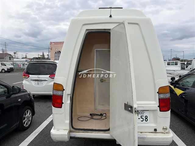 Toyota Hiace Van 1994 thumbnail 9