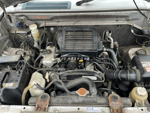 2001 Mitsubishi Pajero Mini 4WD GF-H58A