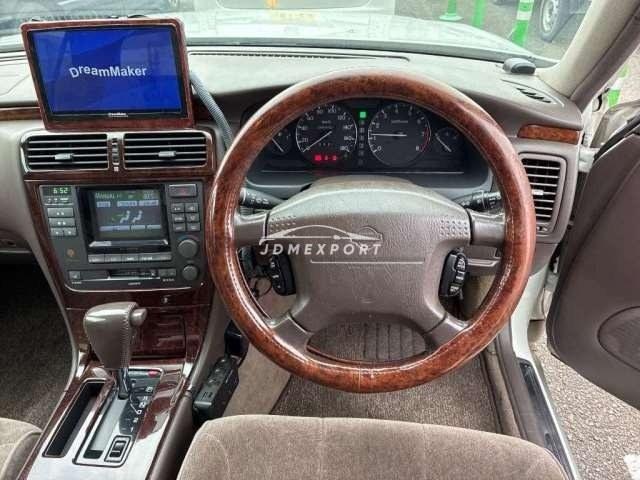 Nissan Cima 1996 thumbnail 9