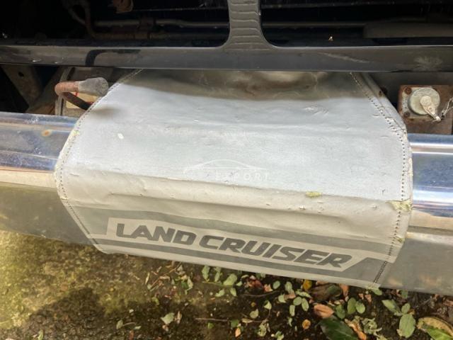 Toyota Land Cruiser Prado 1996 thumbnail 4
