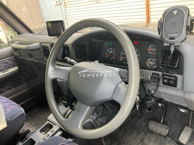 Toyota Land Cruiser Prado 1996 thumbnail 10