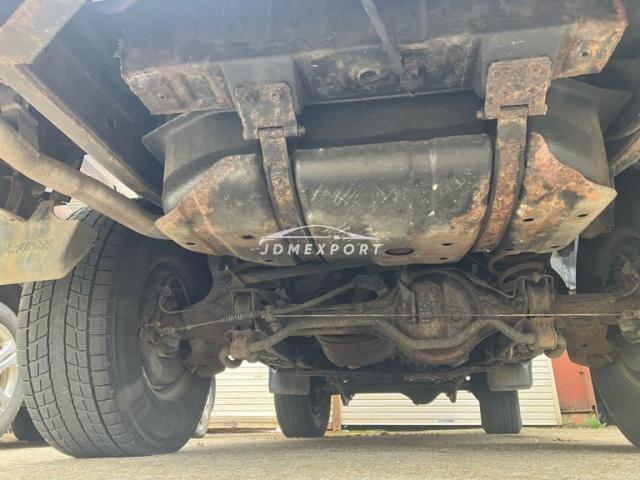 Toyota Land Cruiser Prado 1996 thumbnail 5
