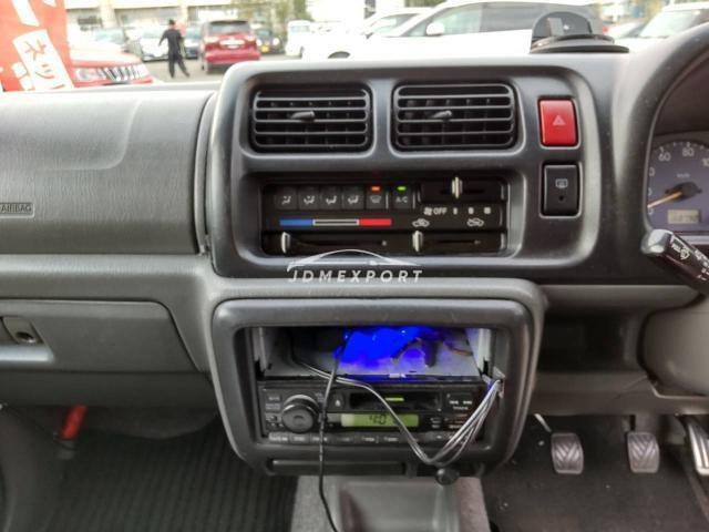 Suzuki Jimny 2001 thumbnail 5