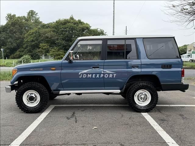Toyota Land Cruiser Prado 1992 thumbnail 6