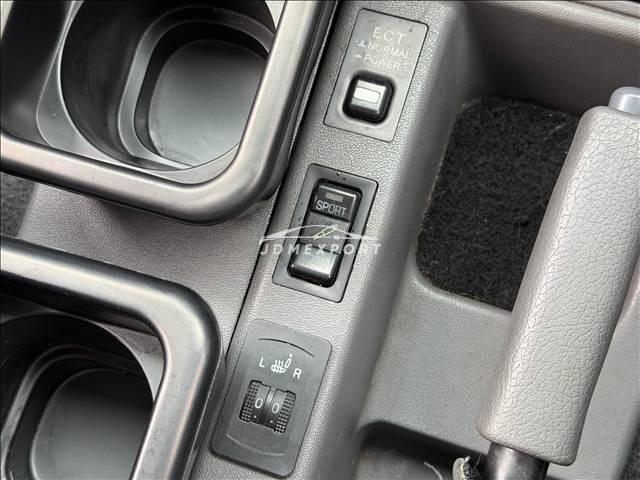 Toyota Land Cruiser Prado 1992 thumbnail 15