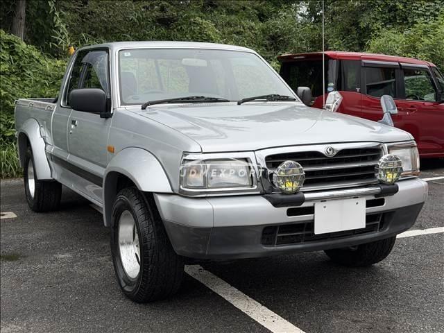 1997 Mazda Proceed 4WD GA-UF66M