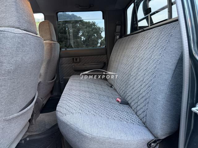 Toyota Hilux Pick Up 1997 thumbnail 10