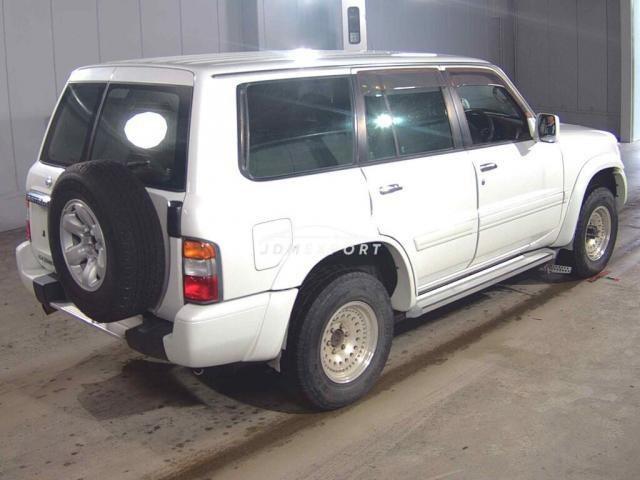 Nissan Safari 1999 thumbnail 2