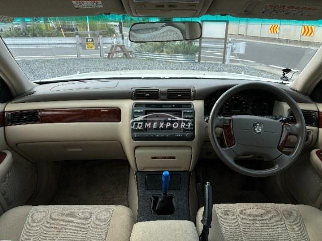 Toyota Crown 2001 thumbnail 6