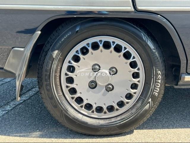 Mitsubishi Sigma 1989 thumbnail 10