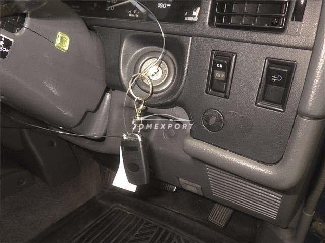 Toyota Hilux 1996 thumbnail 11