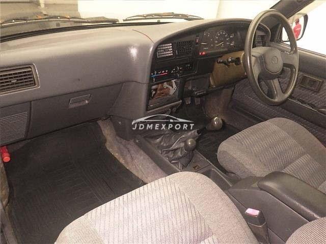 Toyota Hilux 1992 thumbnail 7