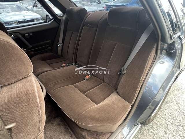 Nissan Gloria Van 1989 thumbnail 13