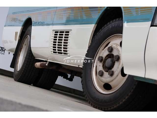 Toyota Coaster 2000 thumbnail 12