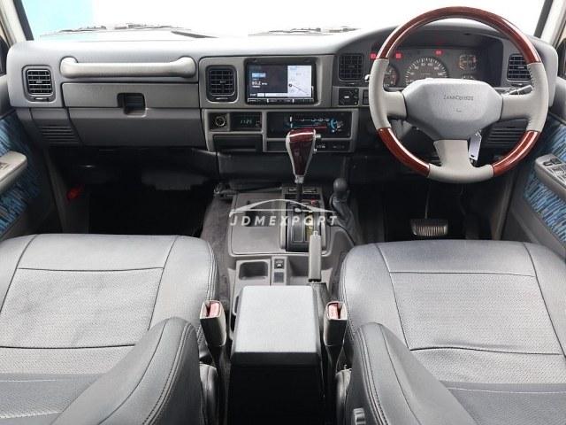 Toyota Land Cruiser Prado 1994 thumbnail 4