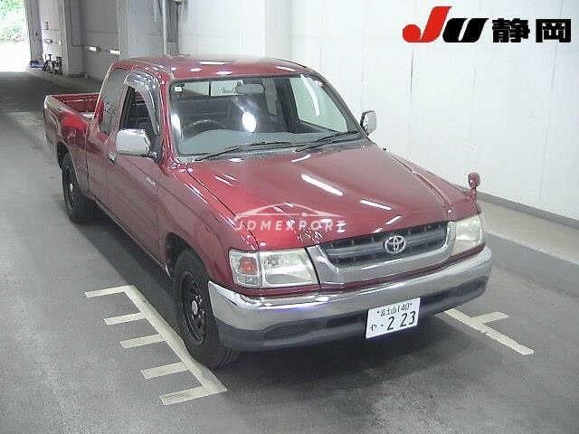 2002 Toyota Hilux RZN152
