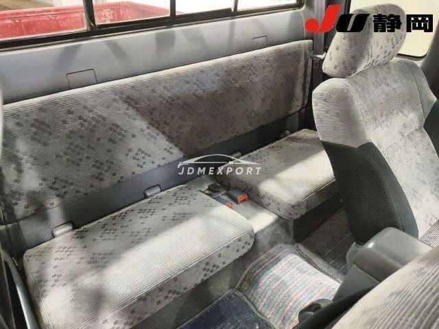 Toyota Hilux 2002 thumbnail 9