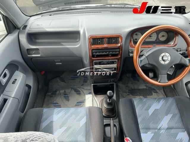 Daihatsu Pyzar 2000 thumbnail 9