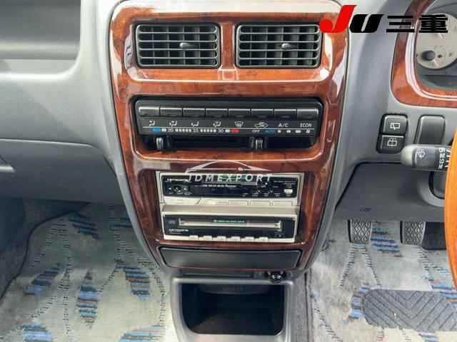Daihatsu Pyzar 2000 thumbnail 22