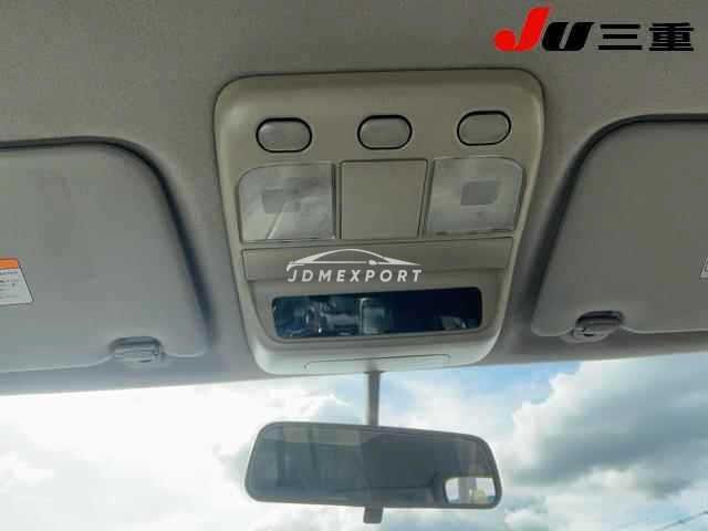 Nissan Elgrand 2000 thumbnail 29