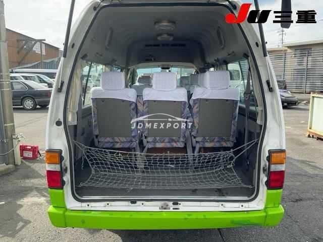 Nissan Elgrand 2000 thumbnail 8