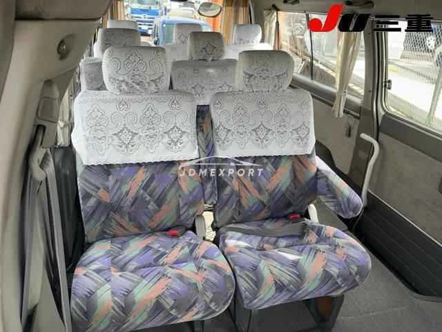 Nissan Elgrand 2000 thumbnail 6