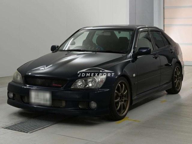 2000 Toyota Altezza SXE10