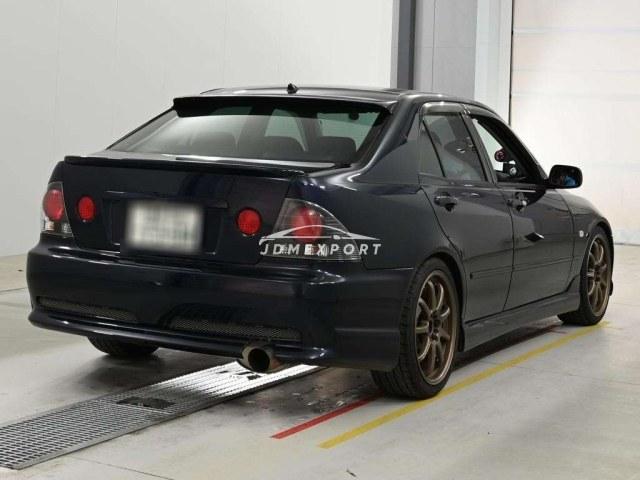 Toyota Altezza 2000 thumbnail 2