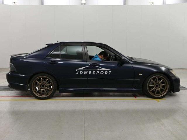 Toyota Altezza 2000 thumbnail 4