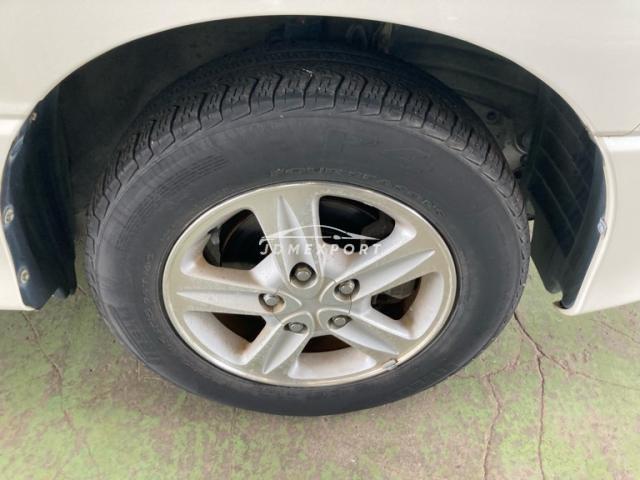 Toyota Estima 2001 thumbnail 5