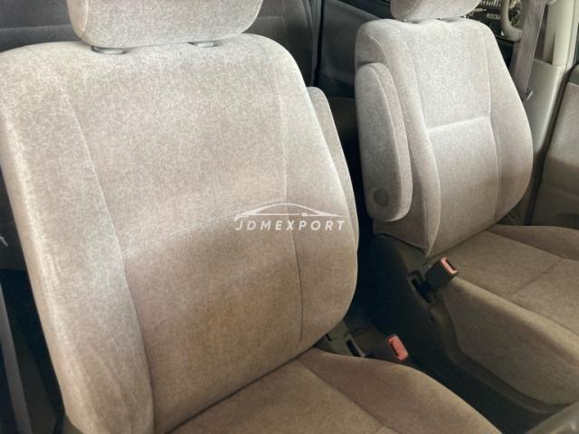 Toyota Estima 2001 thumbnail 17