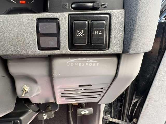 Toyota Land Cruiser Prado 1994 thumbnail 17