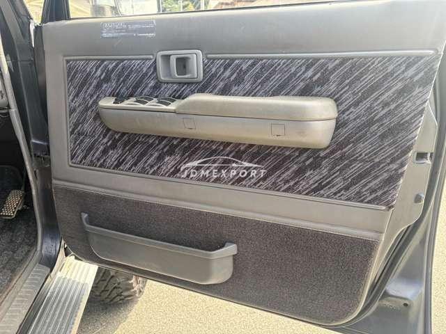 Toyota Land Cruiser Prado 1993 thumbnail 17