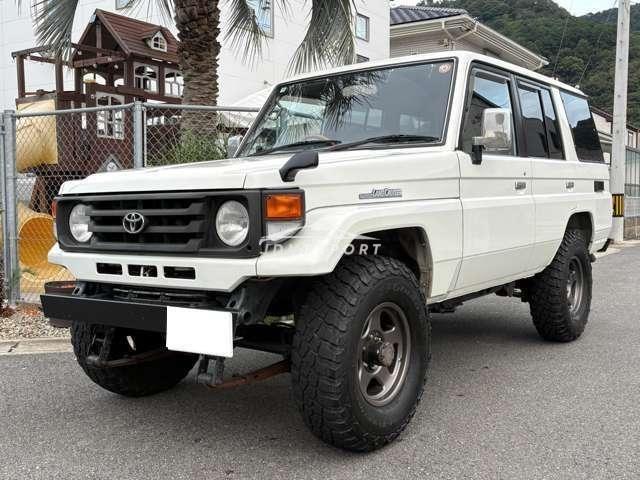 Toyota Land Cruiser 70 1995 thumbnail 2