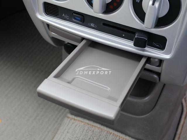 Nissan Cube 2001 thumbnail 12