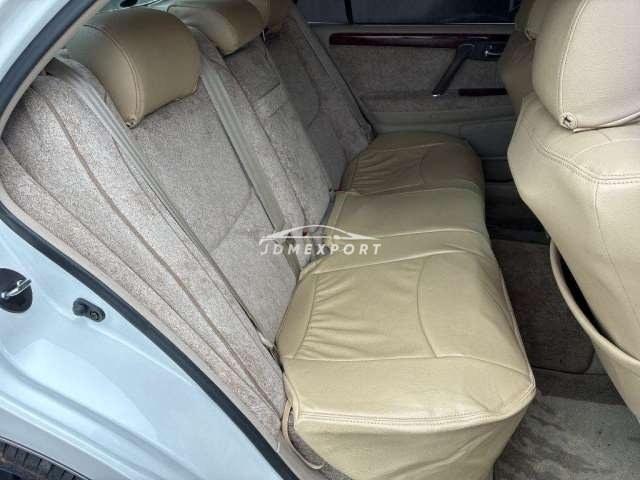 Toyota Crown Majesta 2000 thumbnail 12