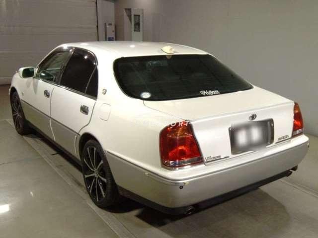 Toyota Crown Majesta 2000 thumbnail 9