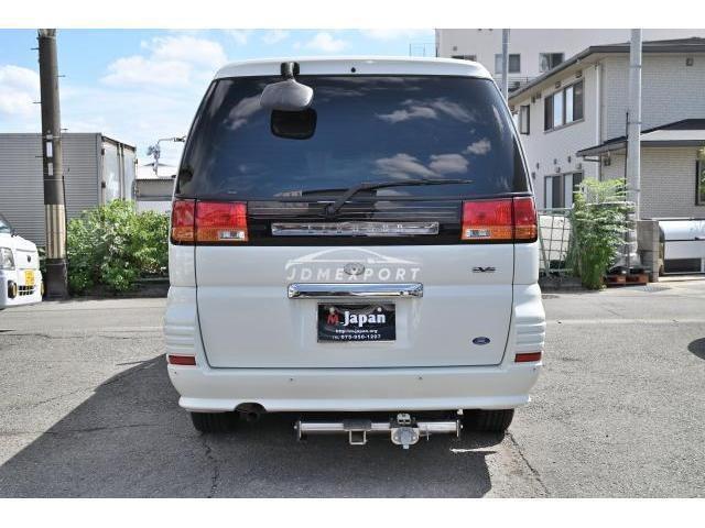 Nissan Elgrand 2001 thumbnail 2
