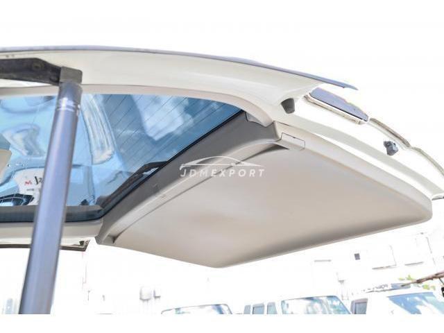 Nissan Elgrand 2001 thumbnail 10