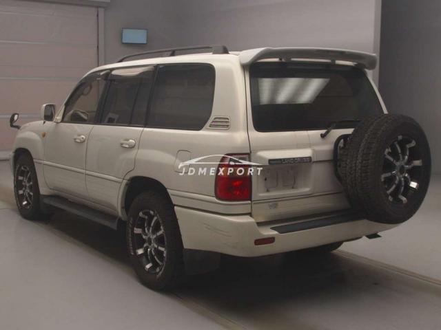 Toyota Land Cruiser 100 1998 thumbnail 4
