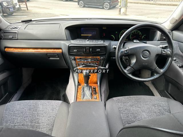Nissan Gloria Van 2000 thumbnail 3