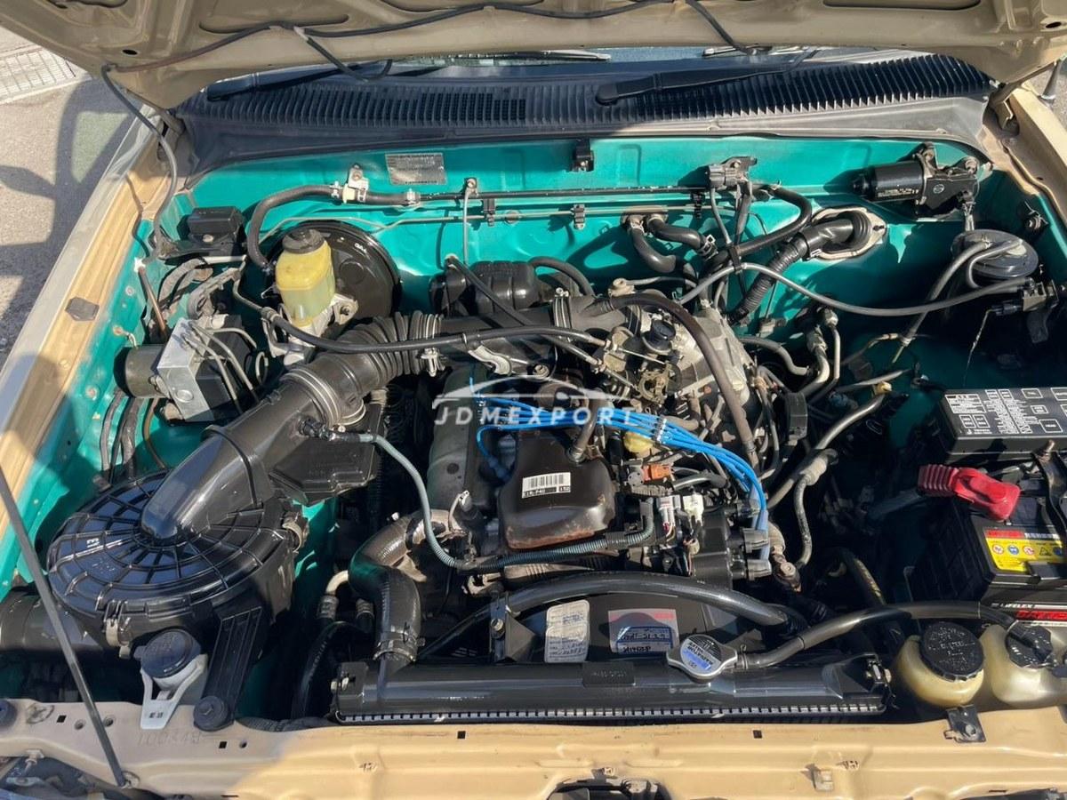 Toyota Hilux Sports Pick Up 1997 thumbnail 19
